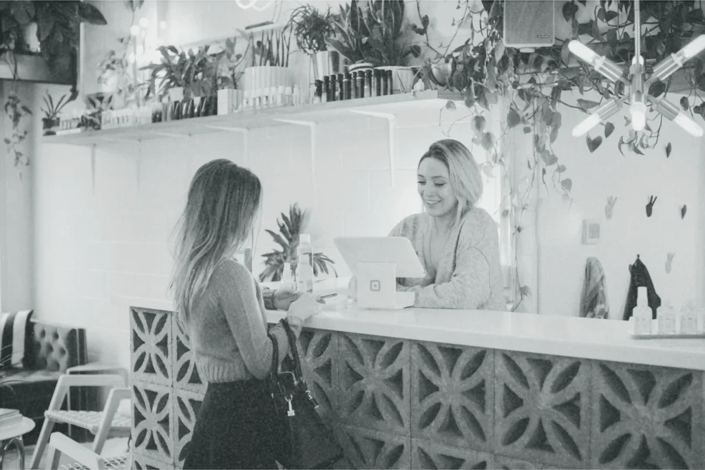 customer line retail